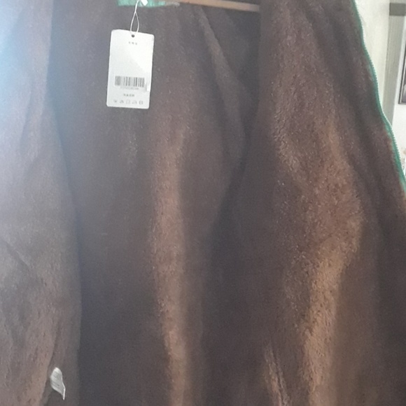 Winter coat - Picture 3 of 3